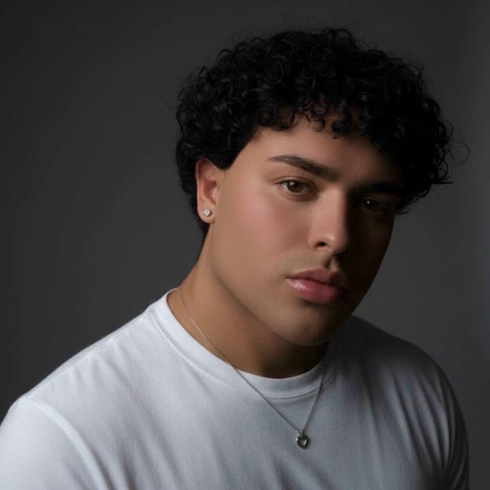 Meet your Posher, Fabian